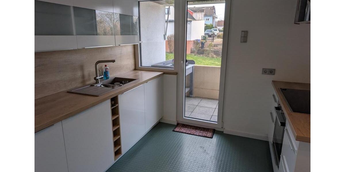 Etagenwohnung Saarbrücken West - 3.5 Zimmer, 81 m&sup2;, 970&euro; | Angebot:25590855