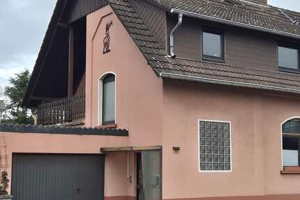 Haus Dillingen - 4 Zimmer, 125 m&sup2;, 215.000&euro; | Angebot:25870290