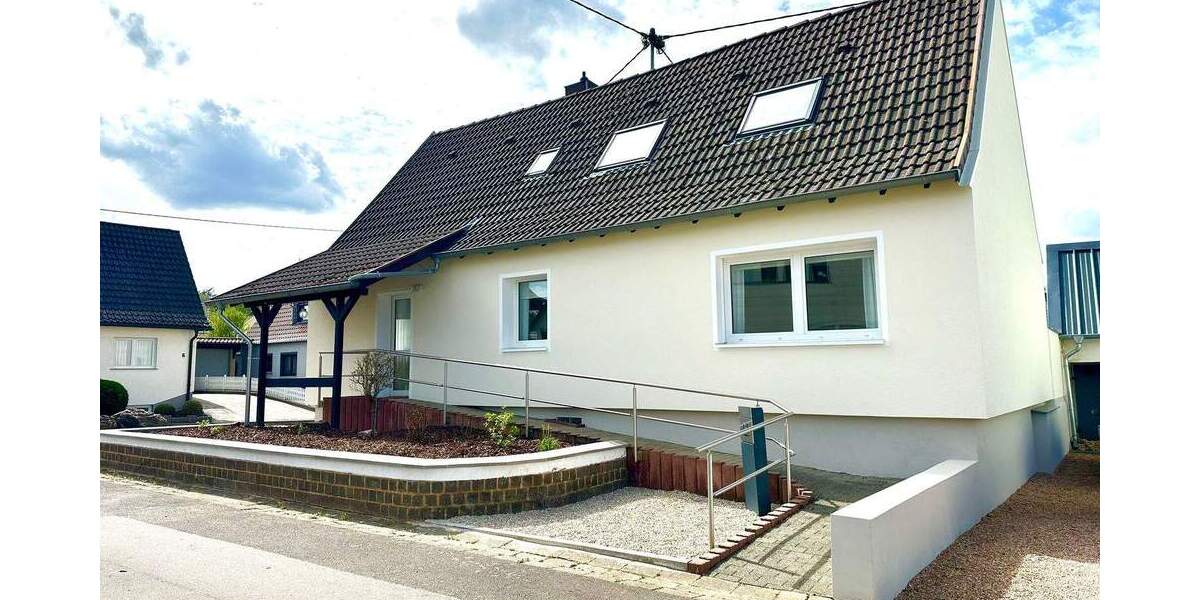 Einfamilienhaus Wadgassen - 5 Zimmer, 110 m&sup2;, 1.190&euro; | Angebot:25729889