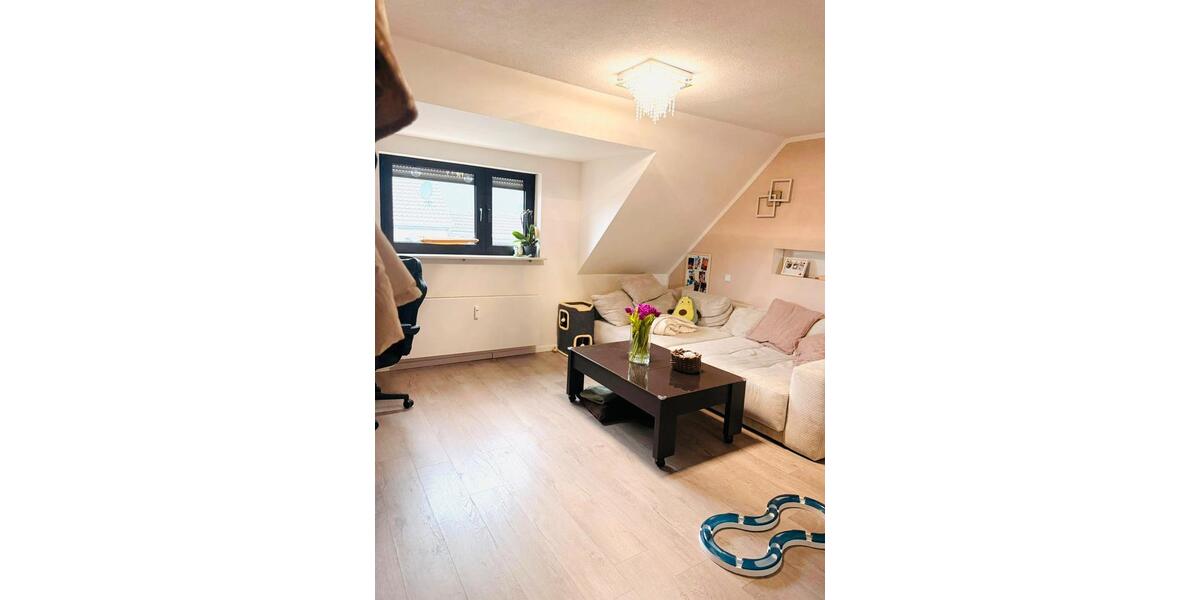 Maisonettenwohnung Saarbrücken West - 3 Zimmer, 85 m&sup2;, 670&euro; | Angebot:24877366