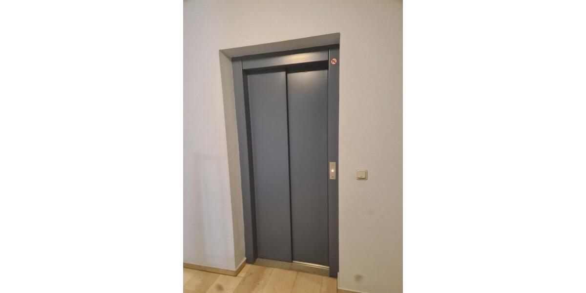 Terrassenwohnung Saarbrücken Kieselhumes - 1.5 Zimmer, 54 m&sup2;, 600&euro; | Angebot:25415237