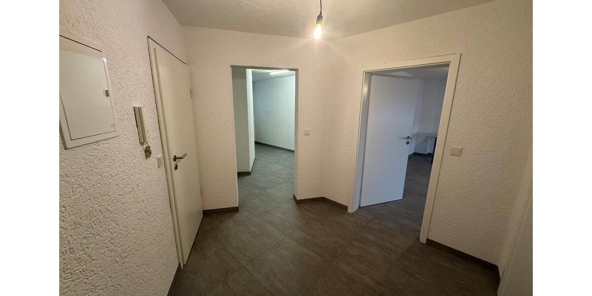 Etagenwohnung Schmelz - 3 Zimmer, 85 m&sup2;, 650&euro; | Angebot:25219188