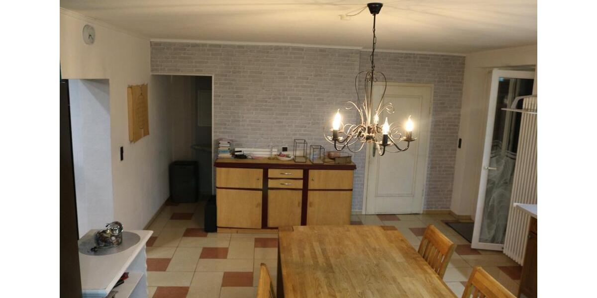 Einfamilienhaus Nalbach - 4 Zimmer, 140 m&sup2;, 240.000&euro; | Angebot:25825037