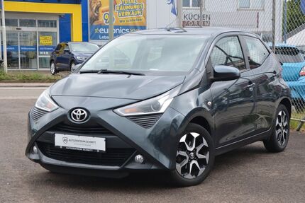 Toyota Aygo (X) 85.641 km 7.490 &euro; Lebach 66822