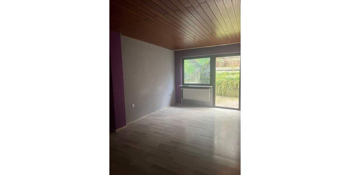 Einfamilienhaus Völklingen Wehrden - 4 Zimmer, 100 m&sup2;, 109.000&euro; | Angebot:25797880