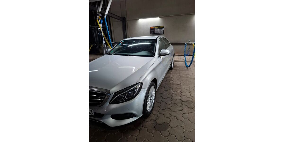 Mercedes-Benz C 220 298.000 km 14.900 &euro; Saarbrücken 66111