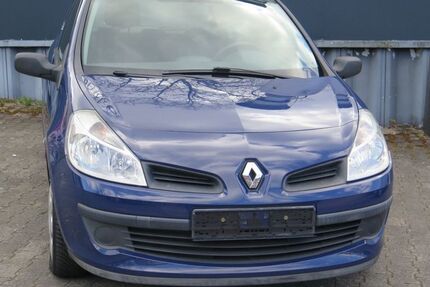 Renault Clio 95.100 km 2.950 &euro; Saarbrücken 66117