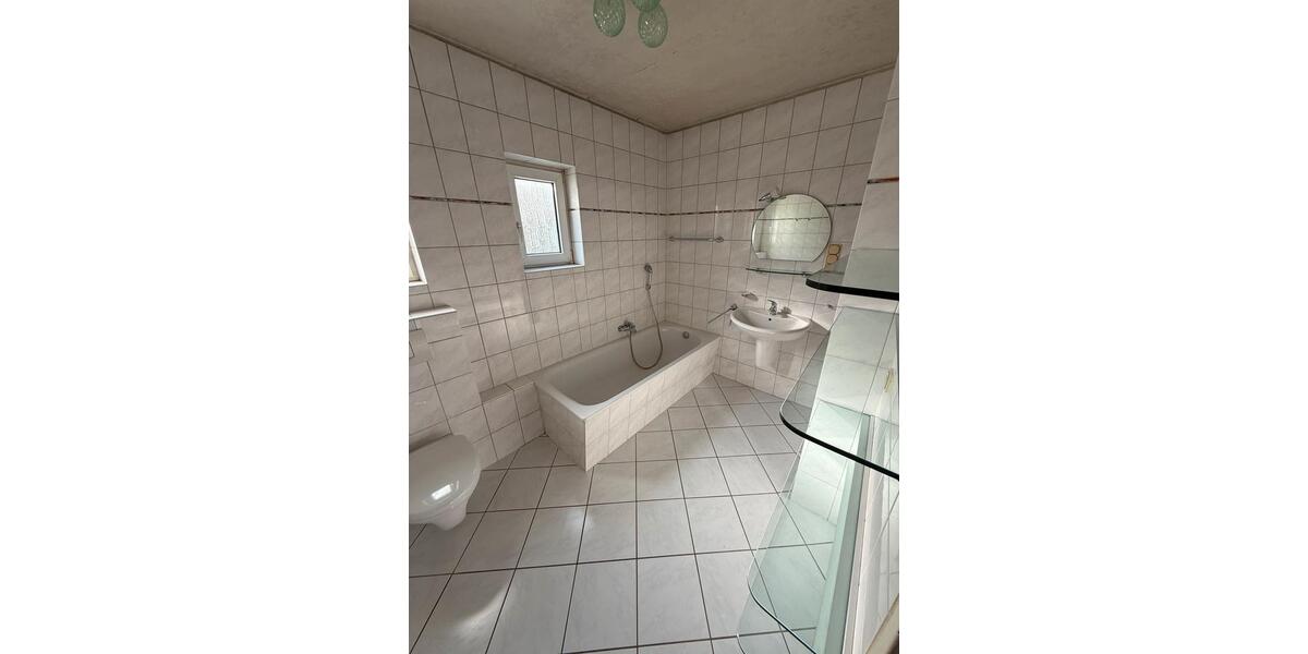 Etagenwohnung Spiesen-Elversberg Elversberg - 2.5 Zimmer, 86 m&sup2;, 700&euro; | Angebot:25948547