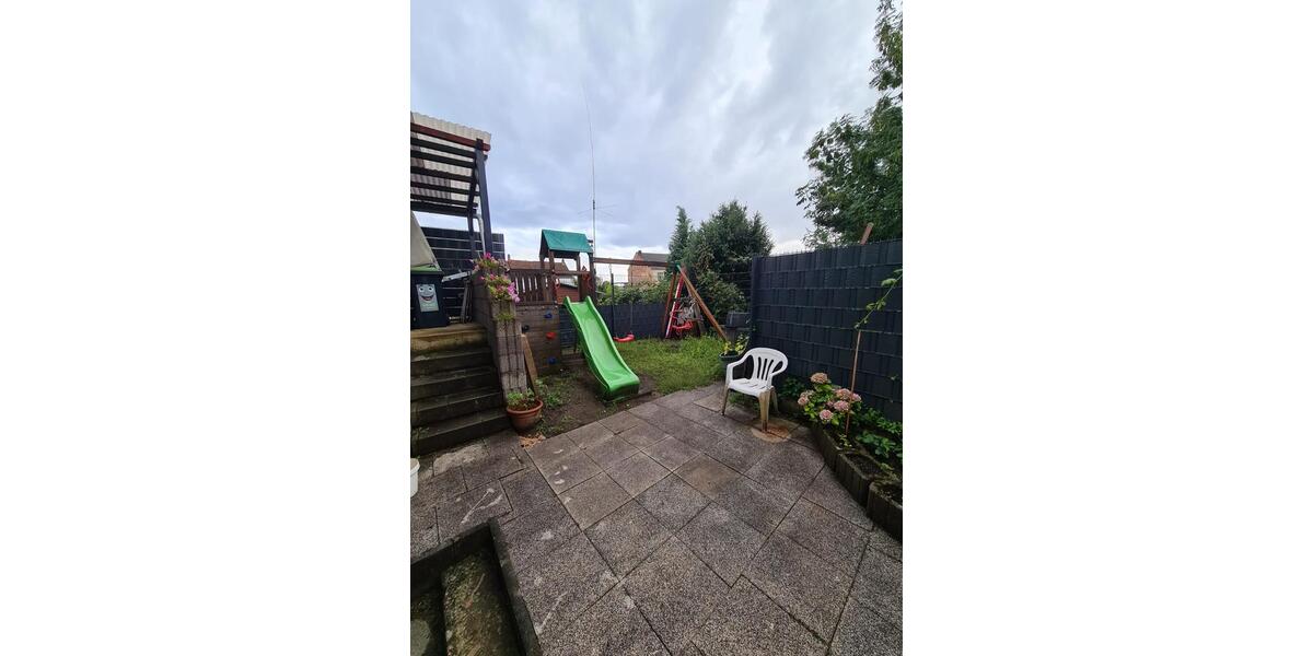 Reihenhaus Dillingen (Saar) - 7 Zimmer, 120 m&sup2;, 205.000&euro; | Angebot:25357278