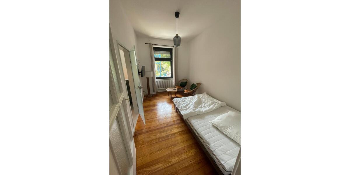Erdgeschoßwohnung Saarbrücken Kieselhumes - 2 Zimmer, 33 m&sup2;, 700&euro; | Angebot:25864936