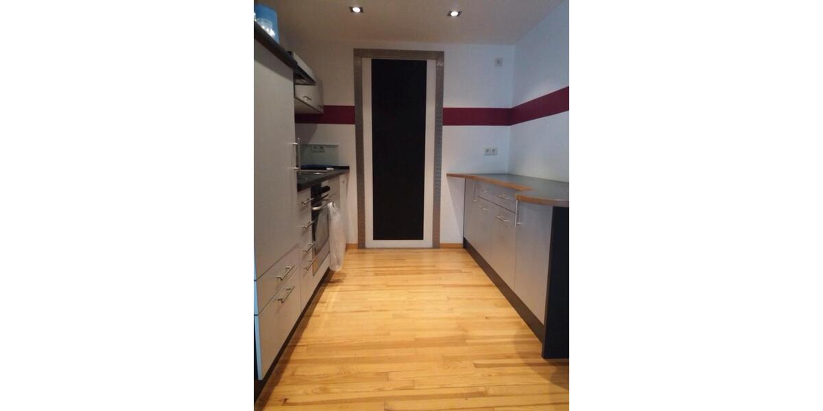 Etagenwohnung Saarbrücken West - 2 Zimmer, 75 m&sup2;, 760&euro; | Angebot:25384058