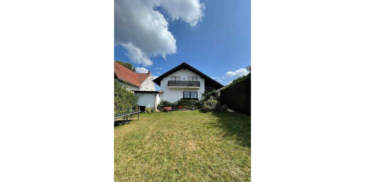 Mehrfamilienhaus, Wohnhaus Homburg Erbach - 5 Zimmer, 175 m&sup2;, 449.000&euro; | Angebot:25820132
