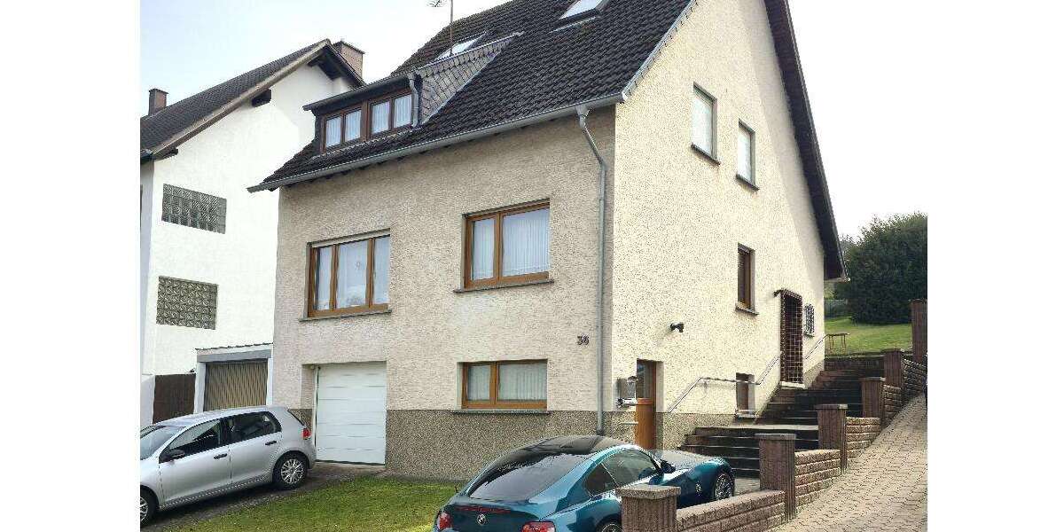 Einfamilienhaus Püttlingen - 8 Zimmer, 150 m&sup2;, 225.000&euro; | Angebot:26652482