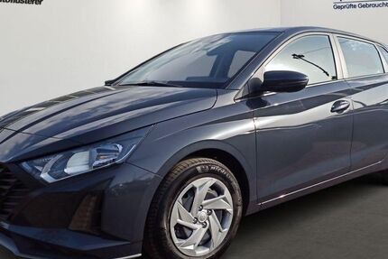 Hyundai i20 5.121 km 18.990 &euro; Völklingen 66333