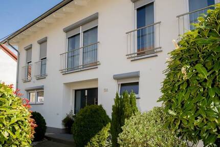 Haus Neunkirchen Kohlhof - 7 Zimmer, 330 m&sup2;, 1.250.000&euro; | Angebot:26569522