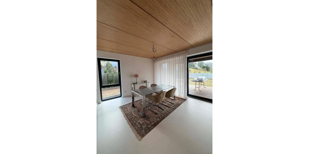 Terrassenwohnung Saarbrücken Dudweiler - 3 Zimmer, 101 m&sup2;, 1.450&euro; | Angebot:26348607
