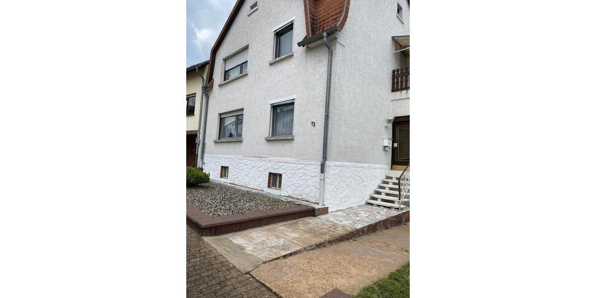 Einfamilienhaus Großrosseln - 6 Zimmer, 200 m&sup2;, 185.000&euro; | Angebot:25367937