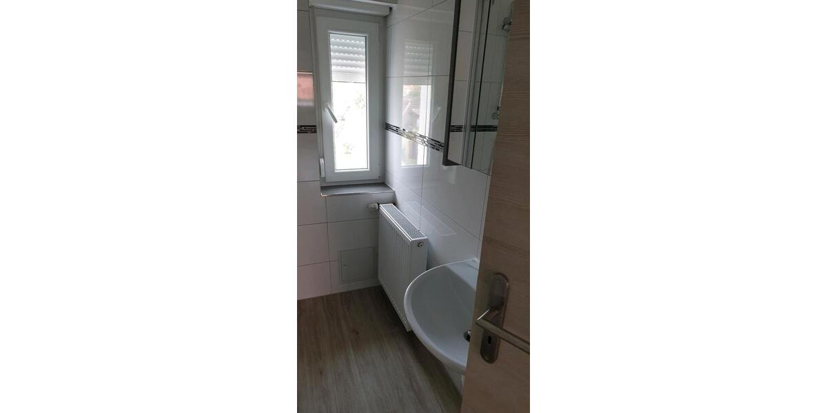 Etagenwohnung Schiffweiler - 2 Zimmer, 52 m&sup2;, 510&euro; | Angebot:25899759