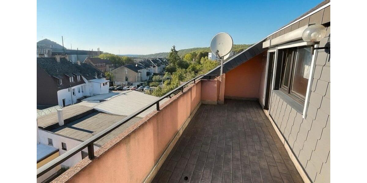 Etagenwohnung Völklingen - 3 Zimmer, 84 m&sup2;, 700&euro; | Angebot:25821374
