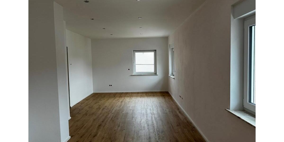 Mehrfamilienhaus, Wohnhaus Zweibrücken - 10 Zimmer, 270 m&sup2;, 465.000&euro; | Angebot:24527903