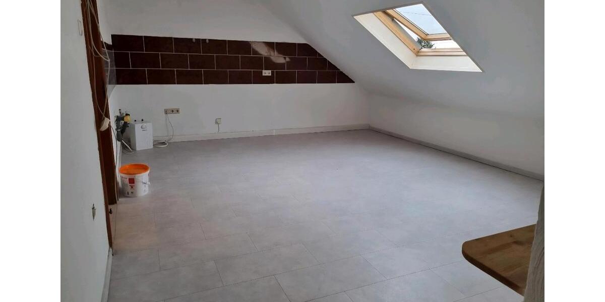 Terrassenwohnung Saarbrücken West - 2 Zimmer, 76 m&sup2;, 500&euro; | Angebot:25179672