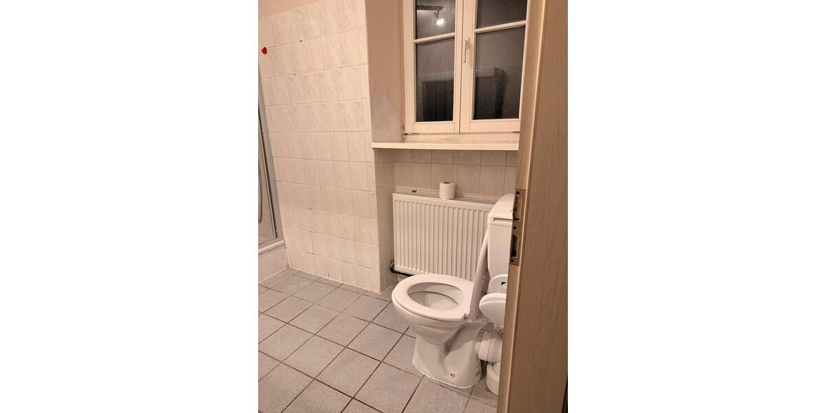 Etagenwohnung Heusweiler - 4 Zimmer, 100 m&sup2;, 1.000&euro; | Angebot:24807144