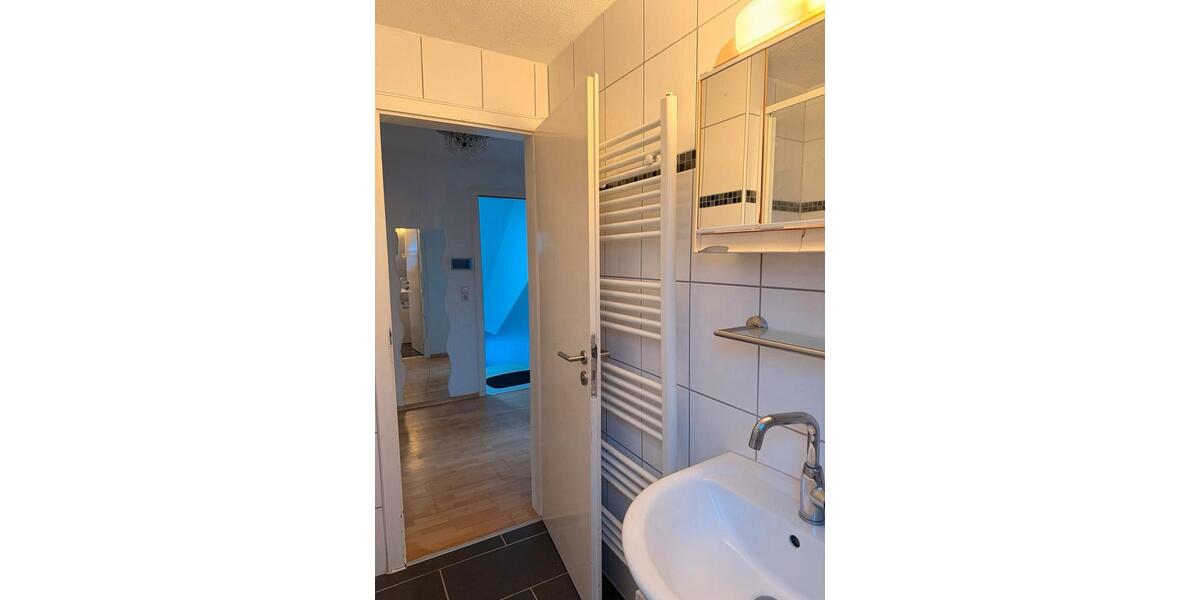 Dachgeschoßwohnung Saarbrücken Malstatt - 3 Zimmer, 100 m&sup2;, 750&euro; | Angebot:24842811