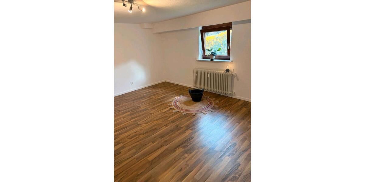 Etagenwohnung Spiesen-Elversberg Elversberg - 2 Zimmer, 40 m&sup2;, 300&euro; | Angebot:25964520