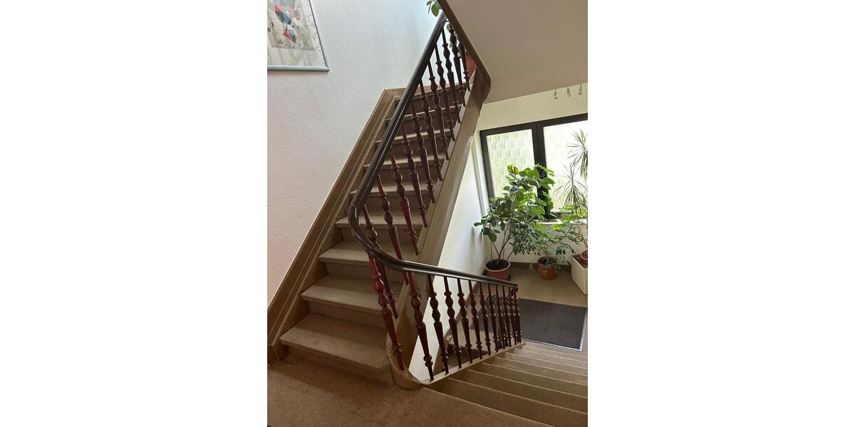 Einfamilienhaus Völklingen - 10 Zimmer, 214 m&sup2;, 325.000&euro; | Angebot:25373988