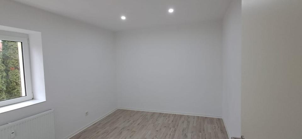 Erdgeschoßwohnung Kirkel - 1 Zimmer, 80 m&sup2;, 850&euro; | Angebot:26114264