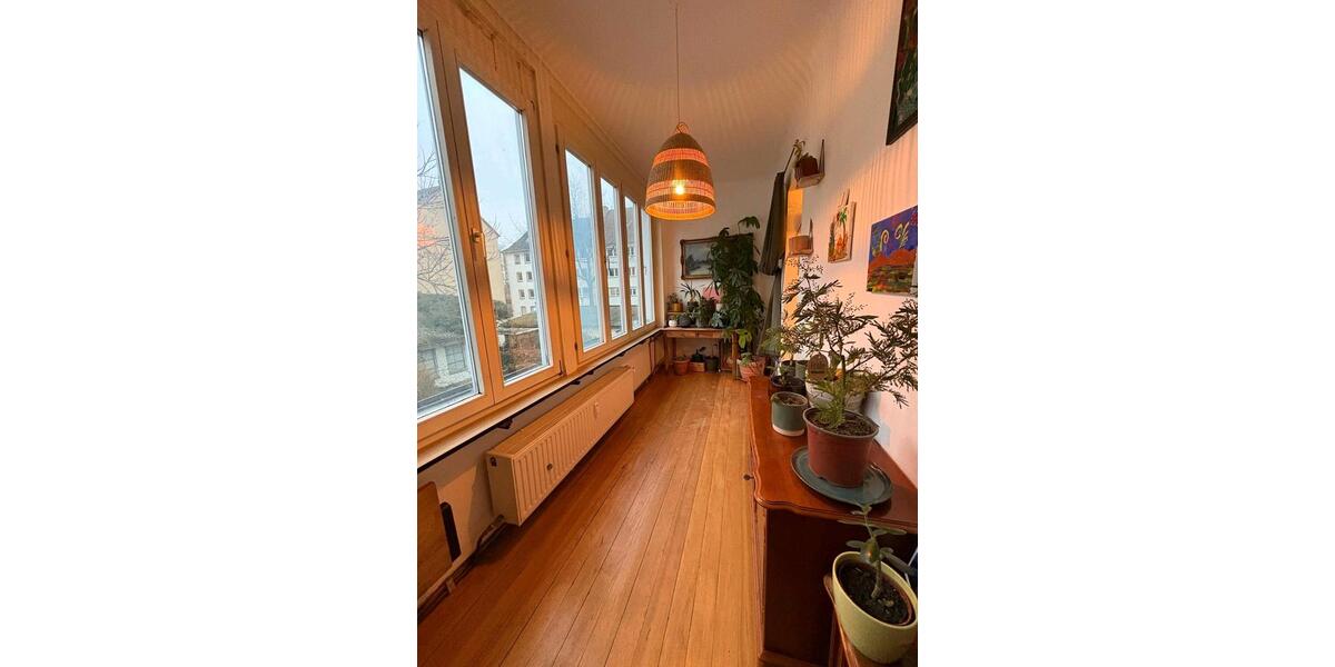 Etagenwohnung Saarbrücken - 1 Zimmer, 75 m&sup2;, 890&euro; | Angebot:25431680