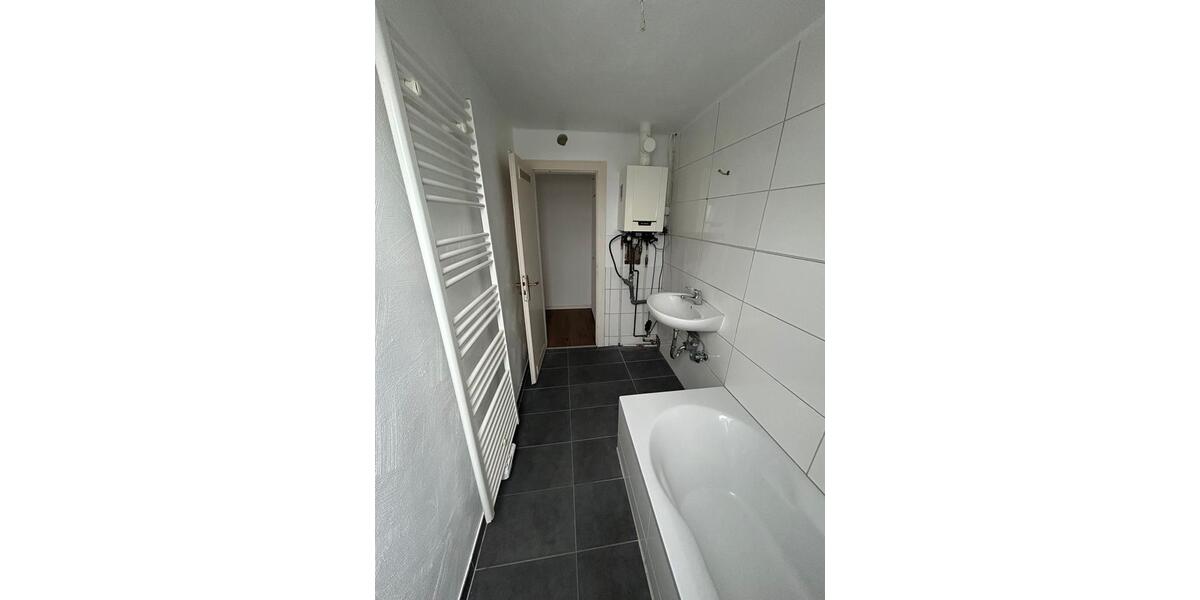 Dachgeschoßwohnung Neunkirchen - 3 Zimmer, 80 m&sup2;, 680&euro; | Angebot:25722976