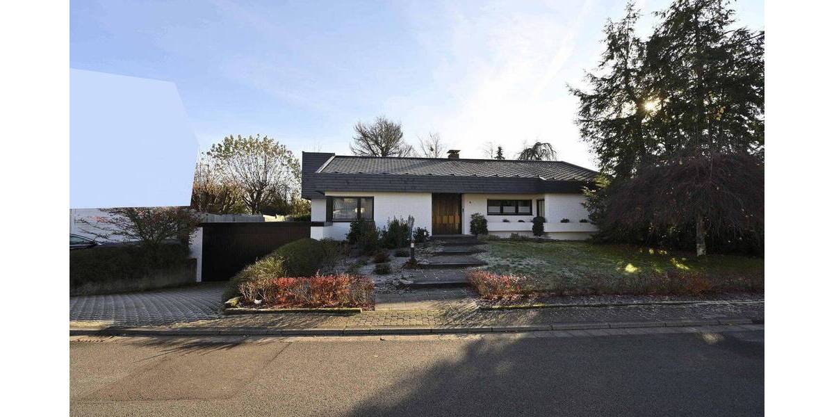 Einfamilienhaus Saarlouis - 6 Zimmer, 152 m&sup2;, 779.000&euro; | Angebot:26832005