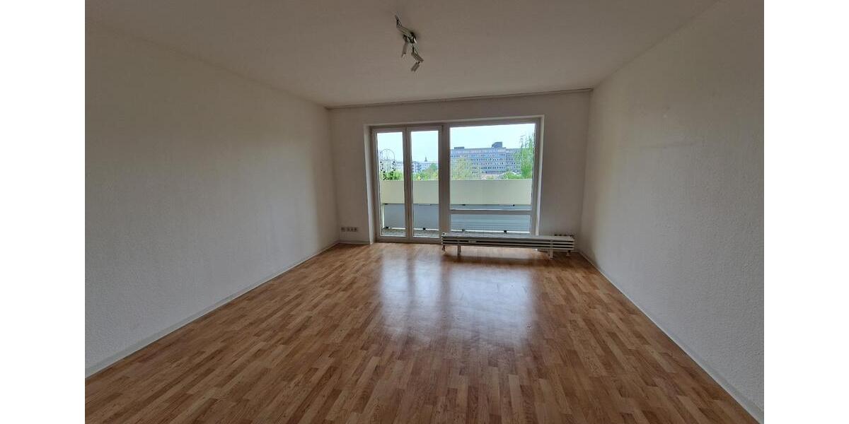Etagenwohnung Saarbrücken Eschberg - 2 Zimmer, 73 m&sup2;, 657&euro; | Angebot:25327498
