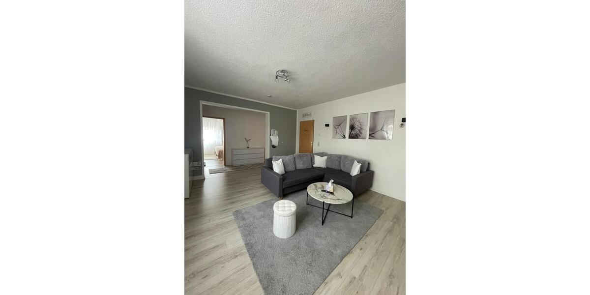 Etagenwohnung Schmelz - 3 Zimmer, 73 m&sup2;, 590&euro; | Angebot:26165328