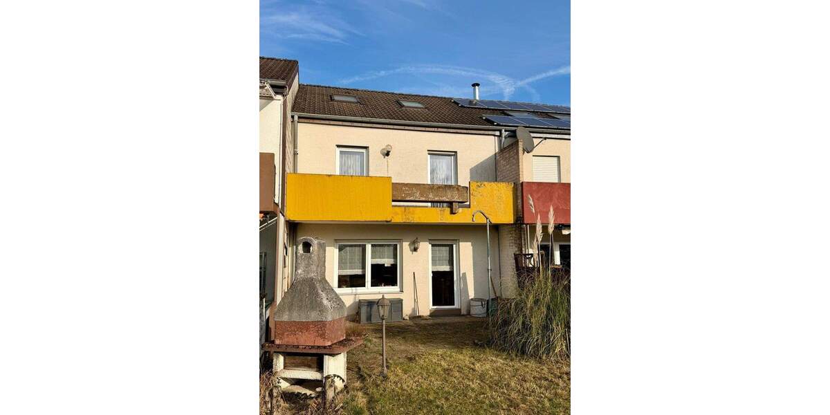 Reihenmittelhaus Ensdorf - 5 Zimmer, 130 m&sup2;, 219.000&euro; | Angebot:25657434