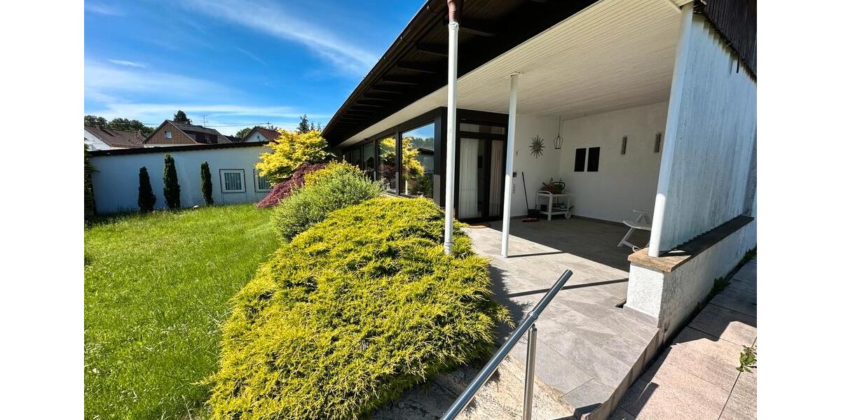 Bungalow Schiffweiler - 9 Zimmer, 159 m&sup2;, 269.000&euro; | Angebot:26711169