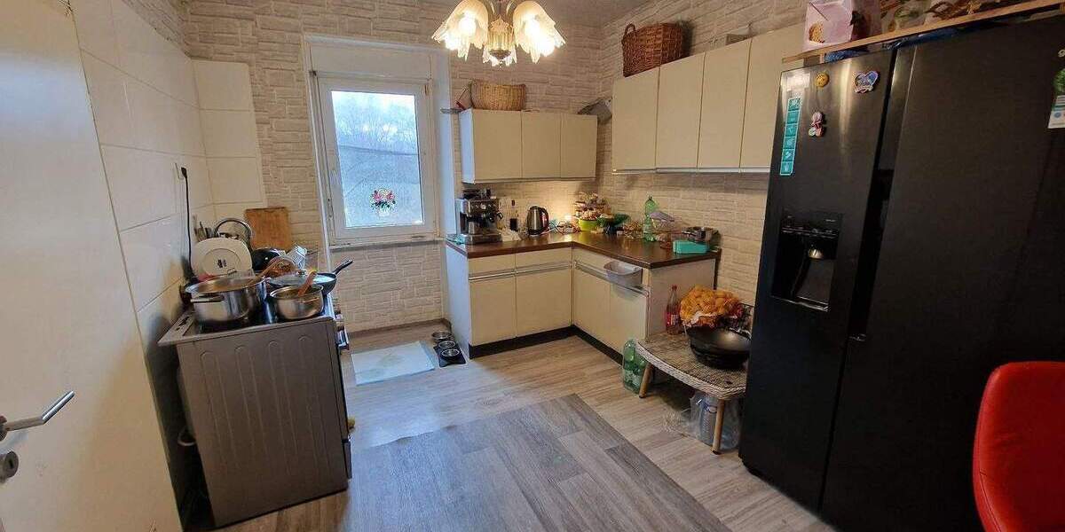 Mehrfamilienhaus, Wohnhaus Neunkirchen Innenstadt - 1 Zimmer, 240 m&sup2;, 240.000&euro; | Angebot:25728984