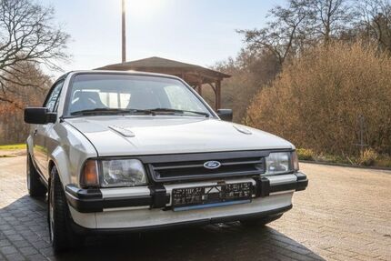 Ford Escort 120.000 km 5.800 &euro; Niedaltdorf 66780