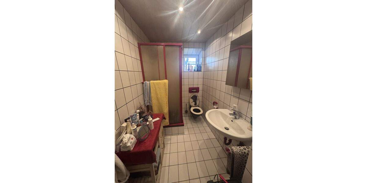 Einfamilienhaus Blieskastel - 6 Zimmer, 97 m&sup2;, 55.000&euro; | Angebot:25705118