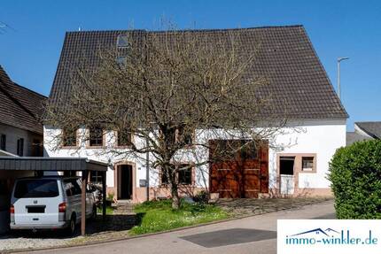 Haus Blieskastel Breitfurt - 7 Zimmer, 241 m&sup2;, 299.000&euro; | Angebot:25667229