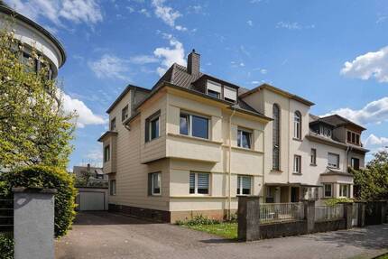 Haus Dillingen/Saar Dillingen - 9 Zimmer, 221 m&sup2;, 279.000&euro; | Angebot:26797854