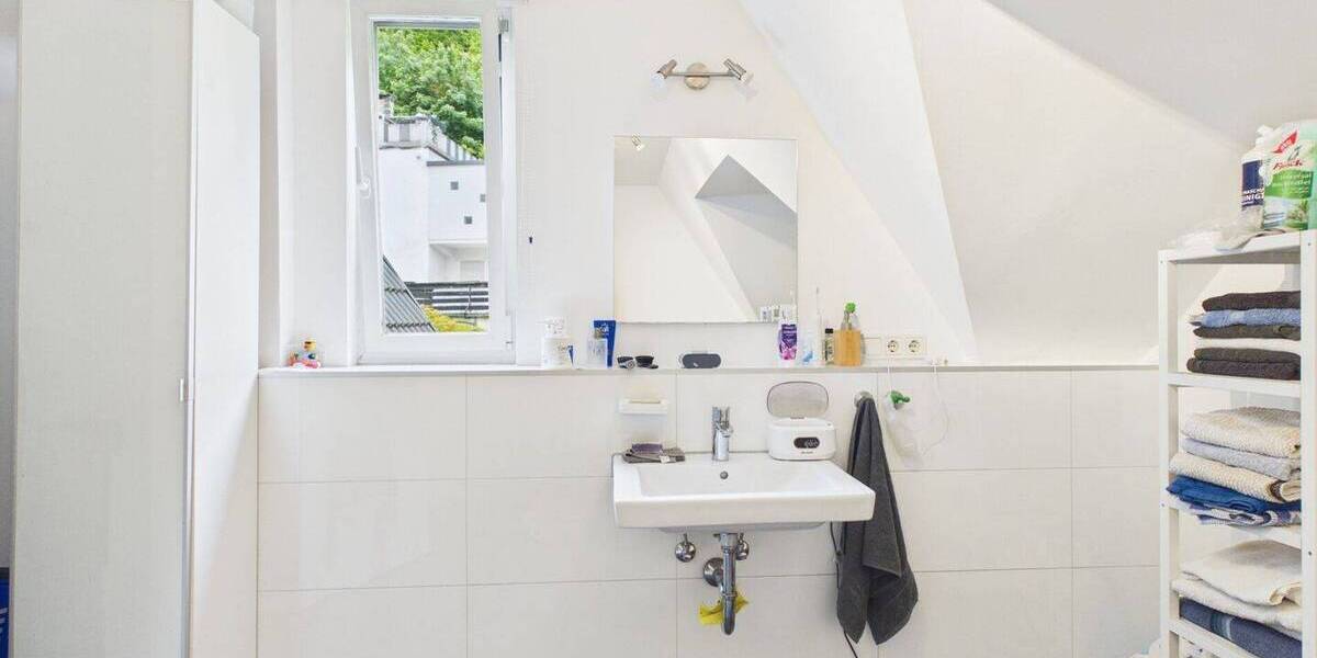 Etagenwohnung Saarbrücken St Arnual - 2 Zimmer, 61 m&sup2;, 570&euro; | Angebot:26683706