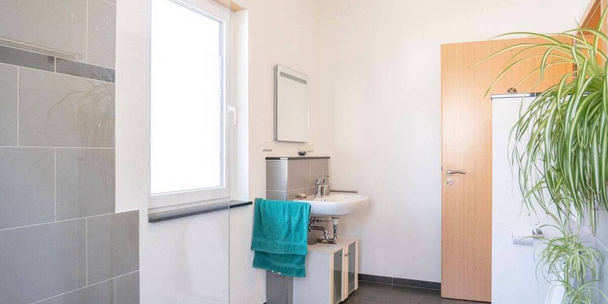 Einfamilienhaus Blieskastel Bierbach - 6 Zimmer, 180 m&sup2;, 500.000&euro; | Angebot:25797231