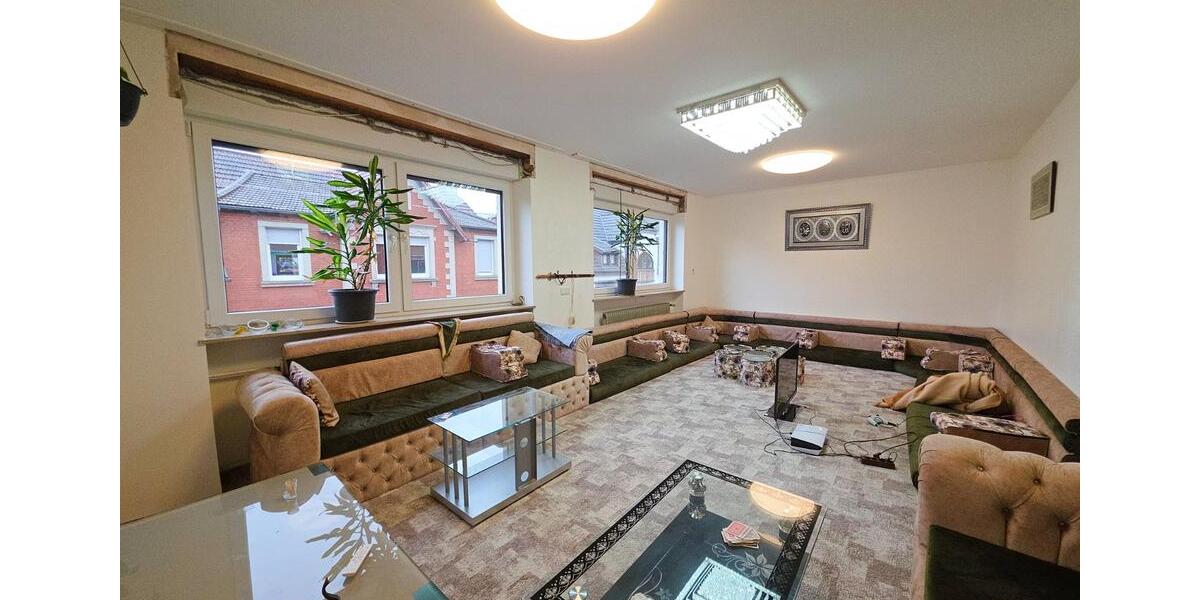 Reihenhaus Saarbrücken St. Arnual - 8 Zimmer, 170 m&sup2;, 319.000&euro; | Angebot:25403151