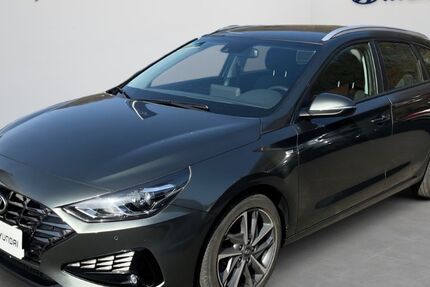 Hyundai i30 92.801 km 19.490 &euro; Schiffweiler 66578