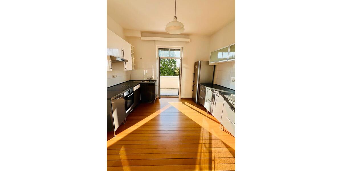 Etagenwohnung Saarbrücken Kieselhumes - 2 Zimmer, 90 m&sup2;, 780&euro; | Angebot:25821377