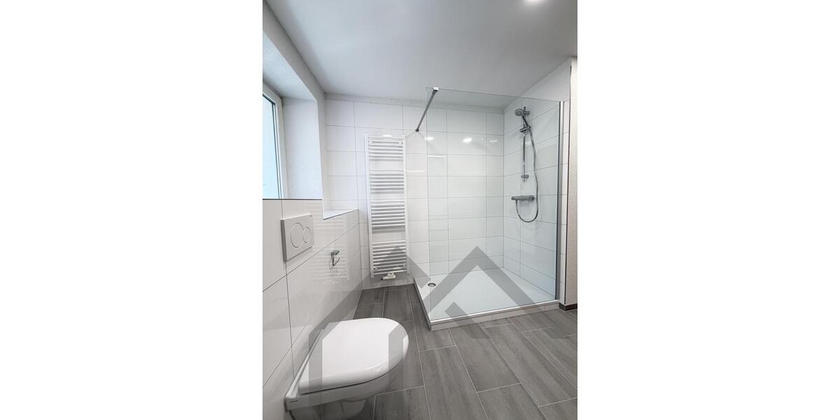 Etagenwohnung Blieskastel - 3 Zimmer, 83 m&sup2;, 700&euro; | Angebot:26620855