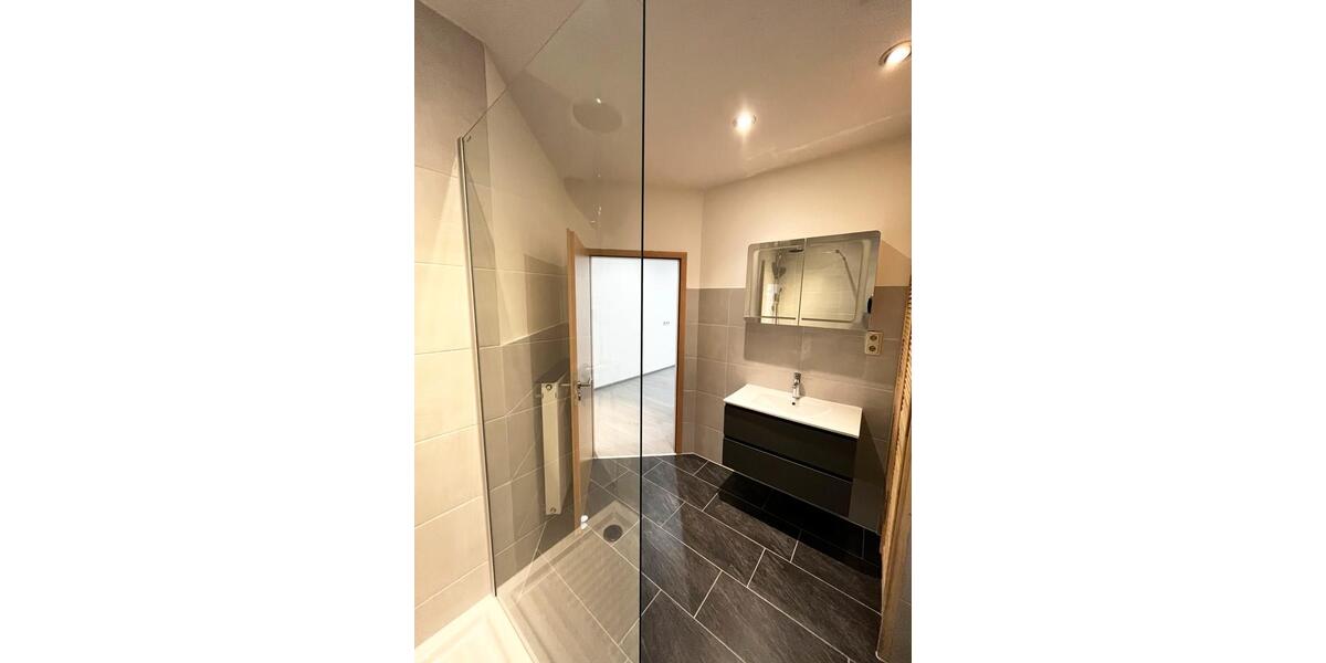 Etagenwohnung Püttlingen - 1 Zimmer, 80 m&sup2;, 790&euro; | Angebot:25875515