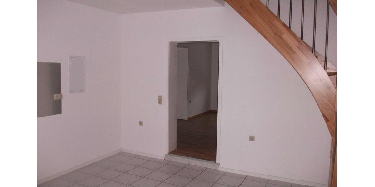 Erdgeschoßwohnung Völklingen - 5 Zimmer, 118 m&sup2;, 850&euro; | Angebot:24865873